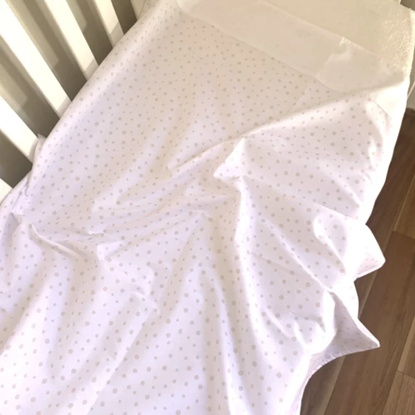 Drap plat bébé 100x120 cm respirant – doux et confortable beige