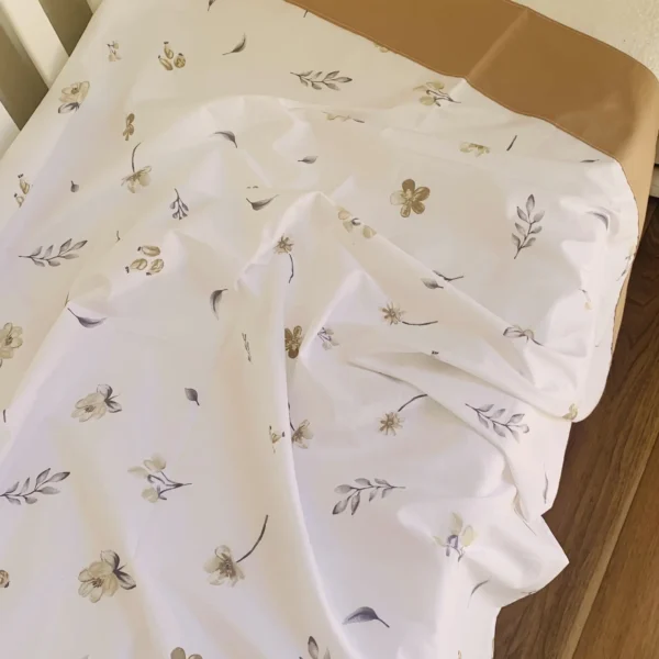 Drap plat bébé 100x120 cm respirant – doux et confortable marron