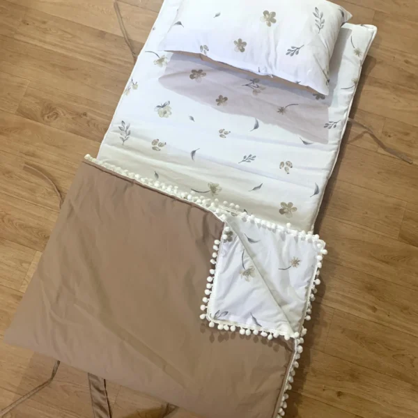 Ensemble à Langer Bébé en Coton – Matelas, Oreiller et Couverture marron